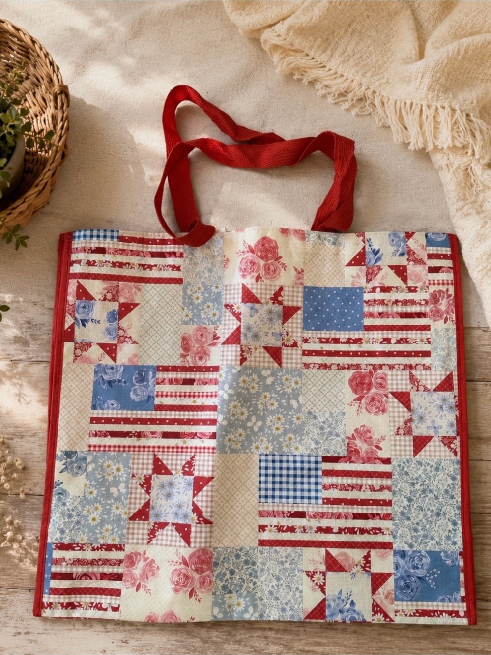 Patriotic floral patchwork print reusable tote bag